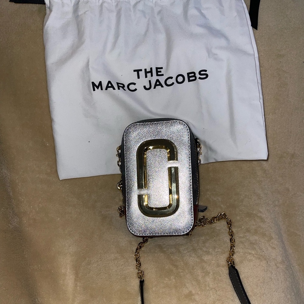Marc Jacobs snap shot